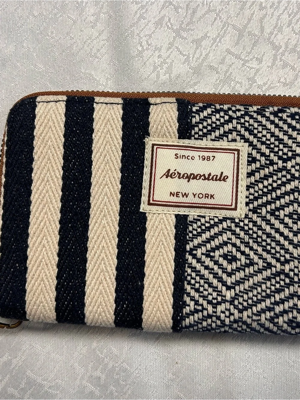 Aeropostale Navy Blue/White Tapestry Wallet/Wristlet